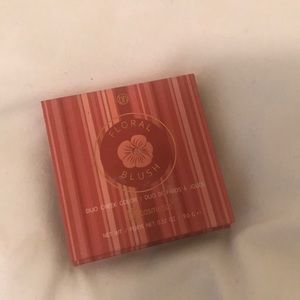 Bh blush